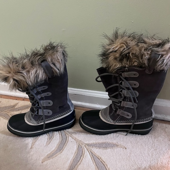 Sorel Joan of Arctic Gray Winter Boot NWOT Size 7 - Picture 2 of 3